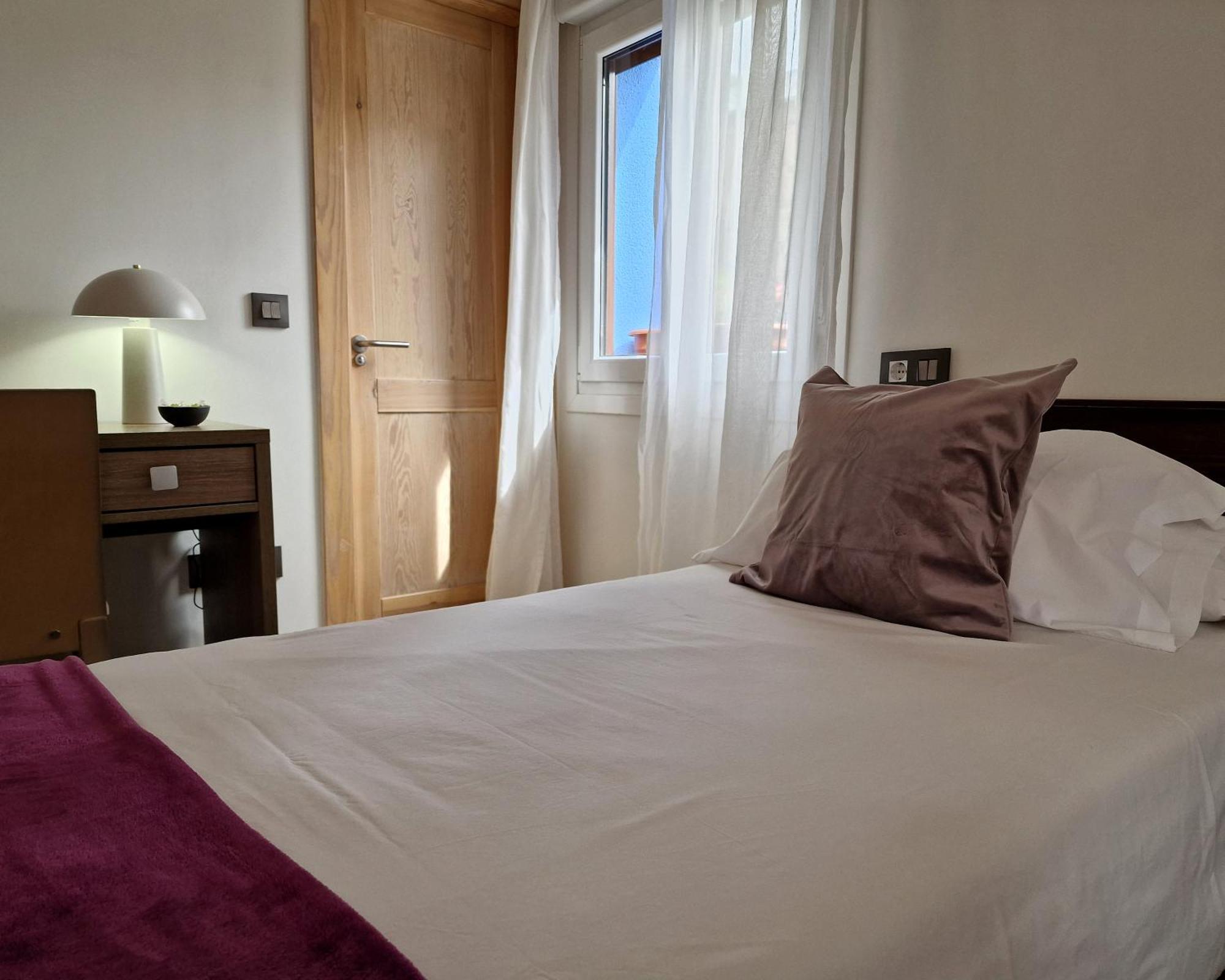 Hostal Remona Эспинама Экстерьер фото