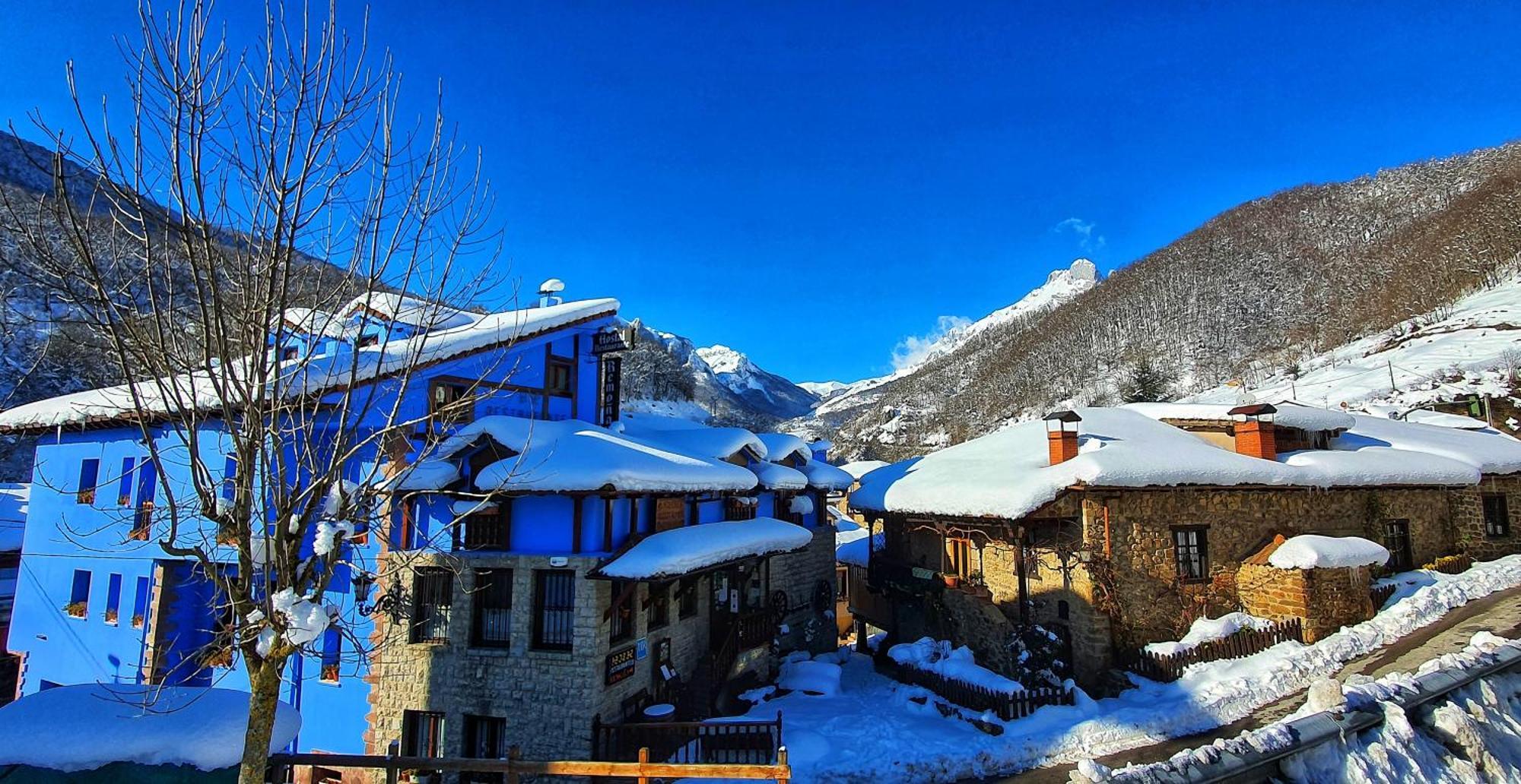 Hostal Remona Эспинама Экстерьер фото