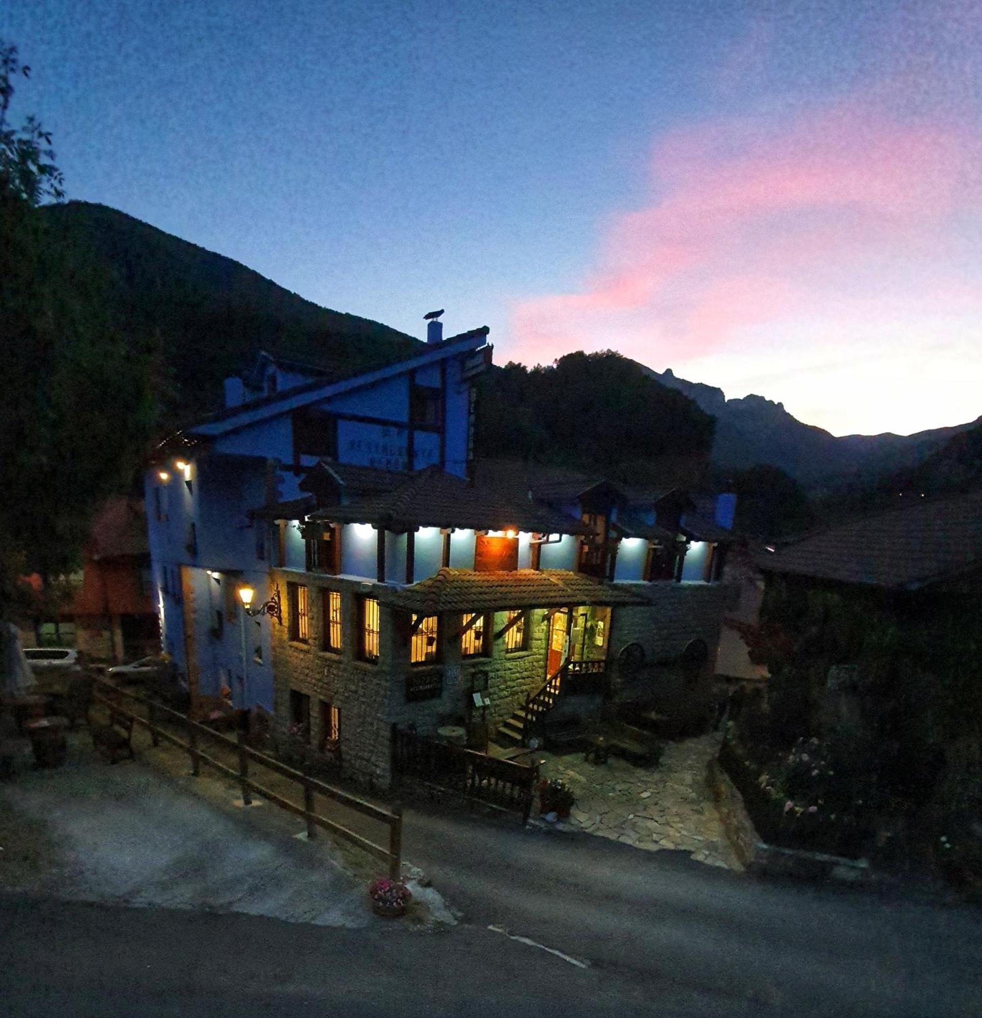 Hostal Remona Эспинама Экстерьер фото