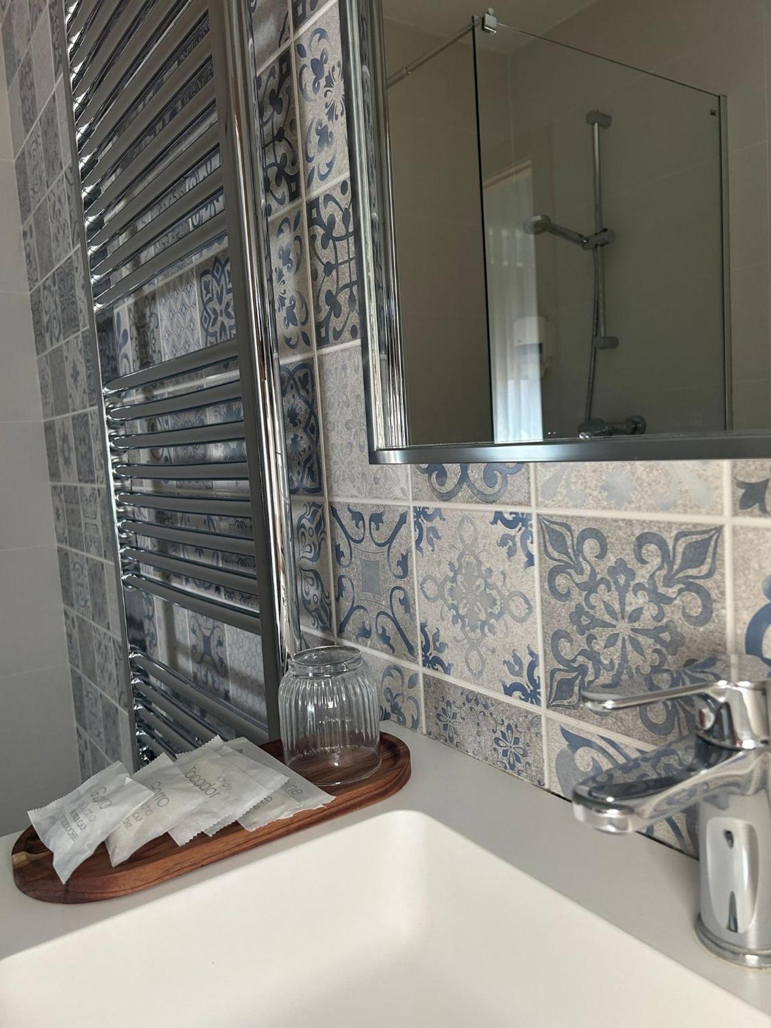 Hostal Remona Эспинама Экстерьер фото